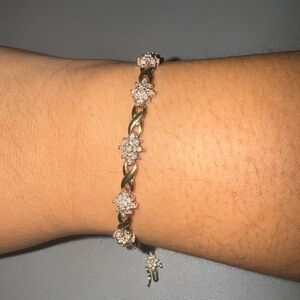 14k Gold Bracelet with diamond clusters